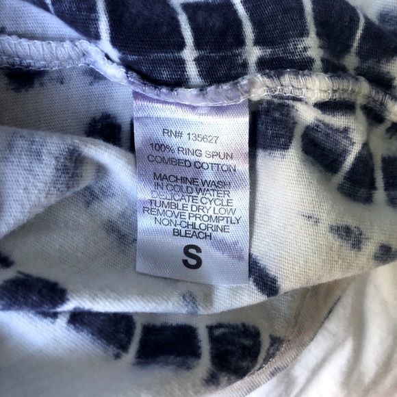 Tie-Dye EARTHBOUND Trading Cō Long Cut T-Shirt - Picture 7 of 7